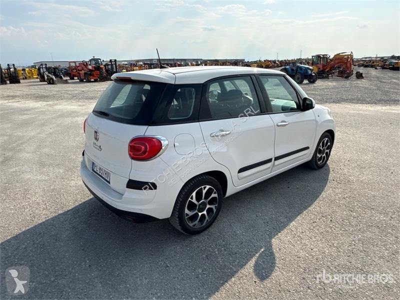 Haszongépjármű  500L Automobile