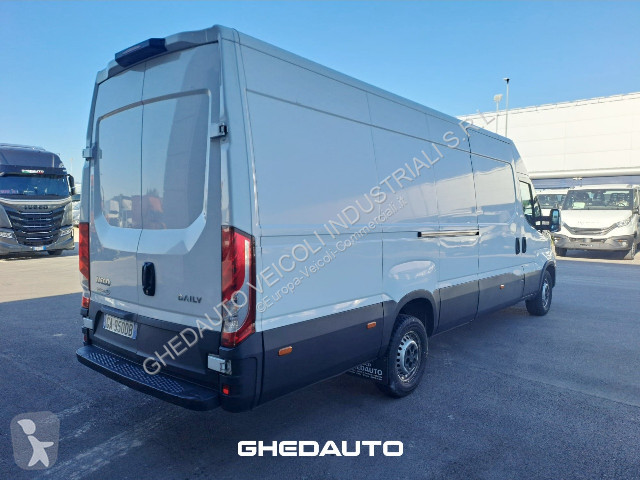 Haszongépjármű Iveco 35S16