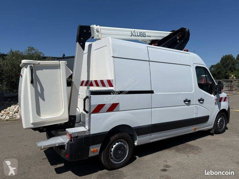 Furgoneta Renault 145 DCI