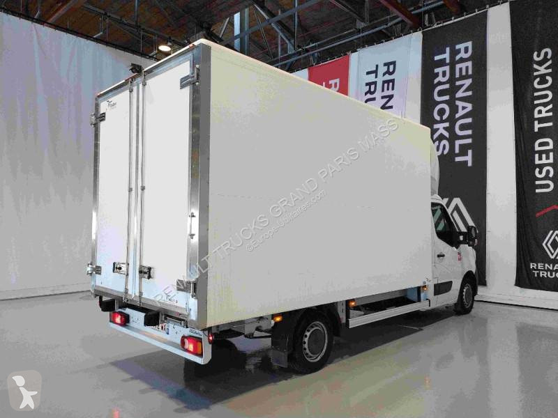Furgoneta Renault E-TECH 52KW