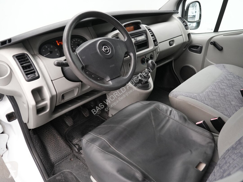 Furgoneta Opel 82pk