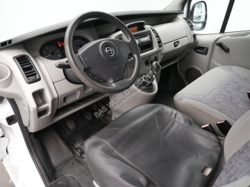 Opel Vivaro 82pk
