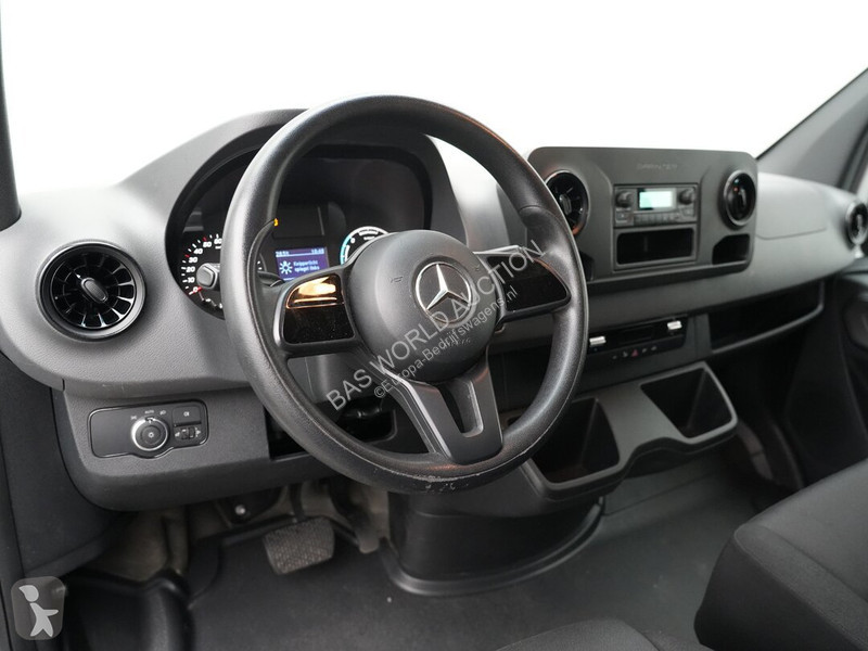 Haszongépjármű Mercedes 312