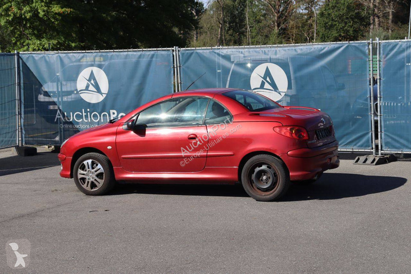 Haszongépjármű Peugeot CC