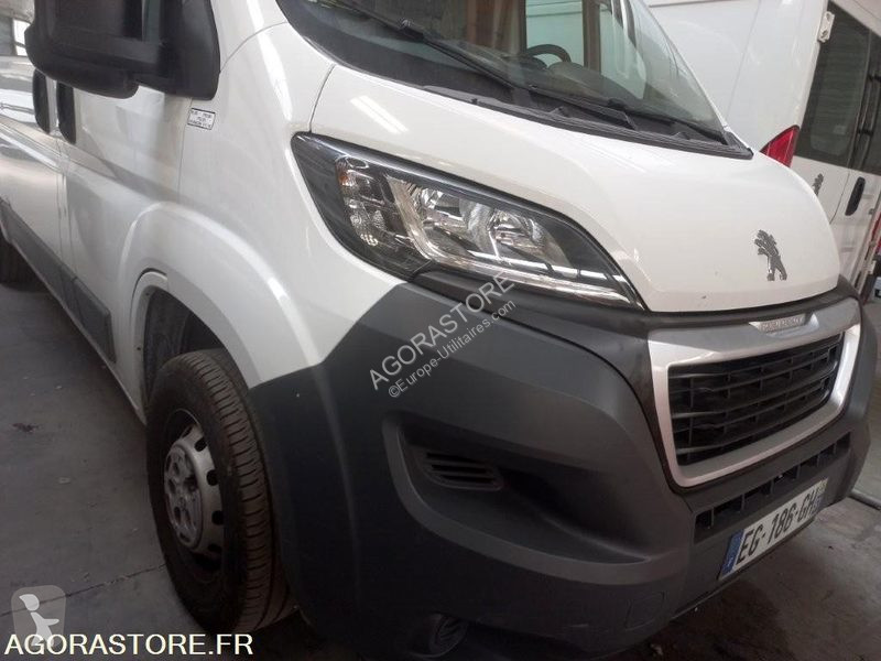 Veículo utilitário Peugeot BOXER