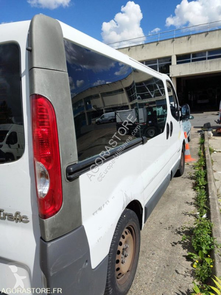 Veículo utilitário Renault TRAFIC