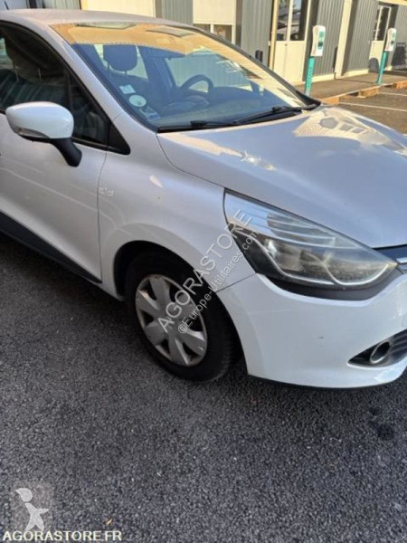 Veículo utilitário Renault CLIO
