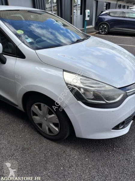 Veículo utilitário Renault CLIO
