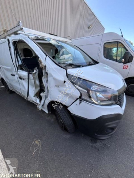 Veículo utilitário Renault TRAFIC