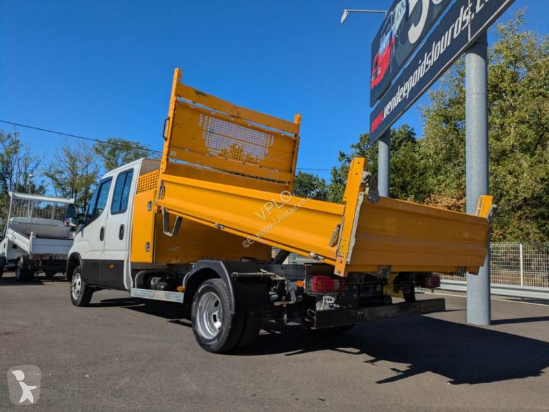 Iveco 35C16 D van