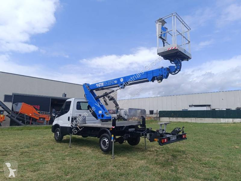 Furgoneta Iveco 35C14/3.0