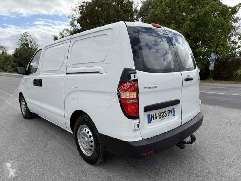 Veículo utilitário Hyundai H-1