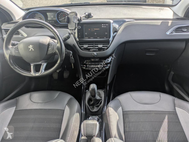 Veículo utilitário Peugeot