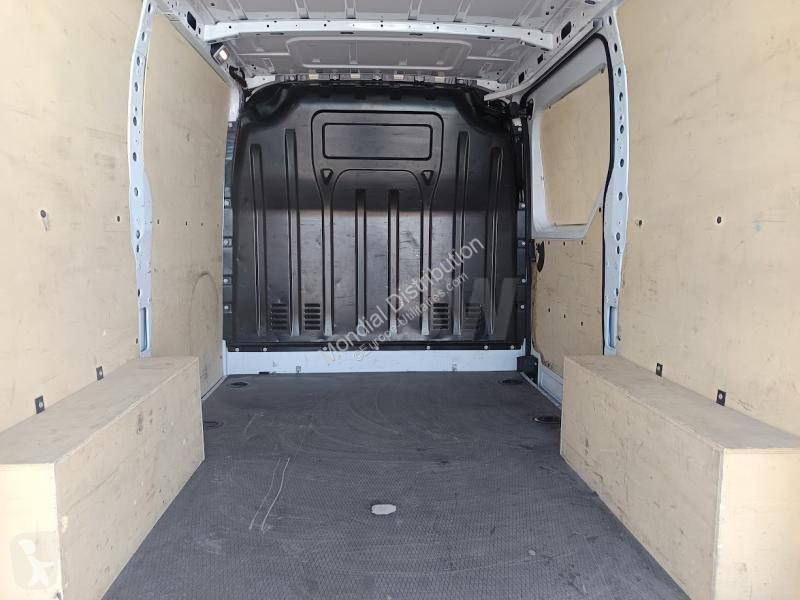 Veículo utilitário Renault L1H1 DCI 135 grand...
