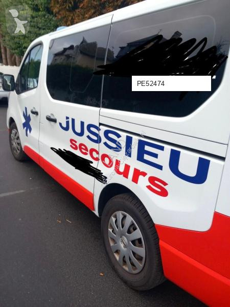 Véhicule utilitaire Nissan