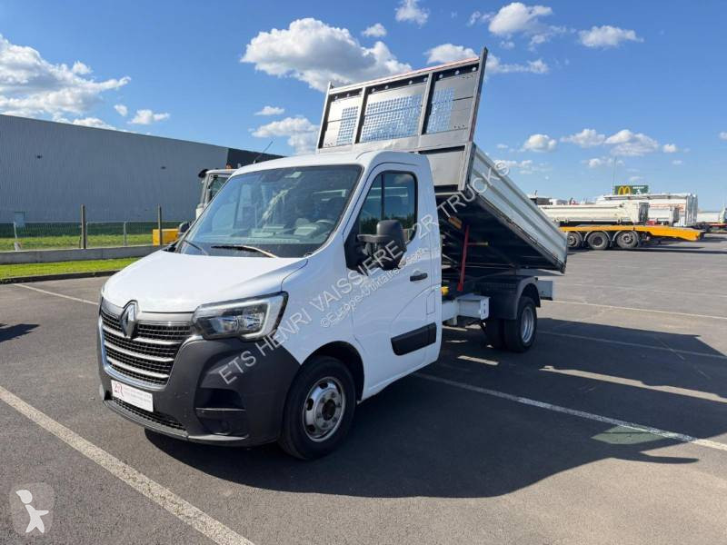 Véhicule utilitaire Renault 145 DCI