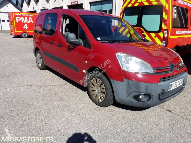 Véhicule utilitaire Citroën BERLINGO
