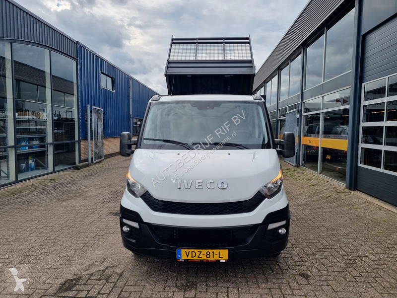 Užitkové vozidlo Iveco 35C15 3.0D/ Kipper/ Airco
