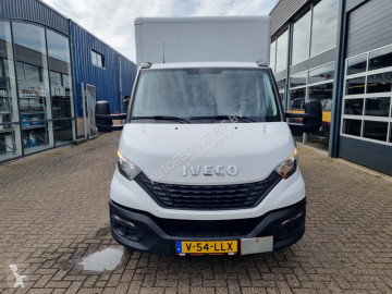 Furgão comercial Iveco