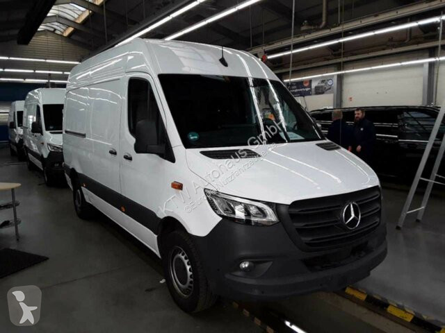 Autoutilitară Mercedes Sprinter 317...