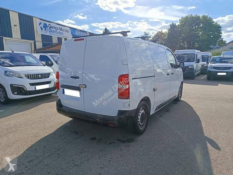 Véhicule utilitaire Peugeot standard hdi 145