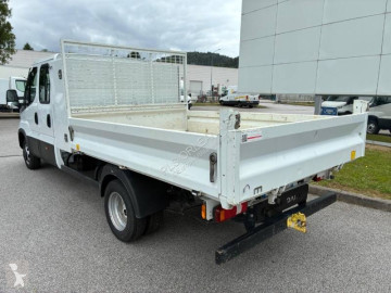 Utilitaire benne standard Iveco