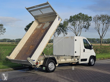 Utilitaire benne Peugeot