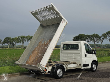 Utilitaire benne Peugeot