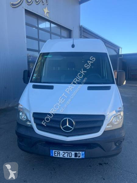 Véhicule utilitaire Mercedes 216 CDI