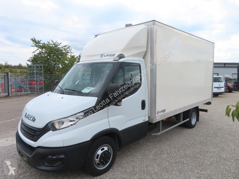 Užitkové vozidlo Iveco 35C16  3,0  Möbelkoffer...