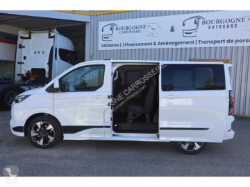 Fourgon utilitaire Ford