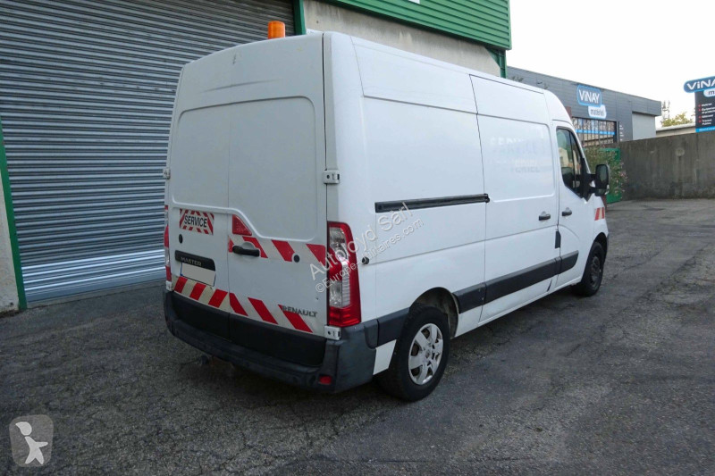 Véhicule utilitaire Renault MASTER 2,3 DCI 125