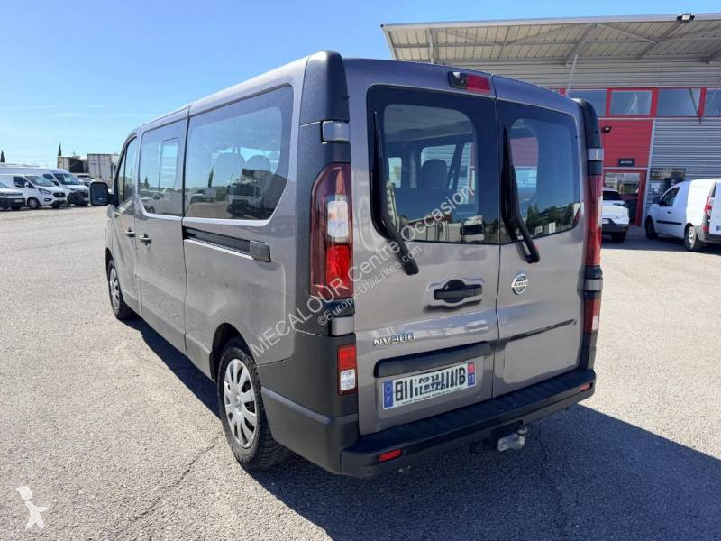 Véhicule utilitaire Nissan