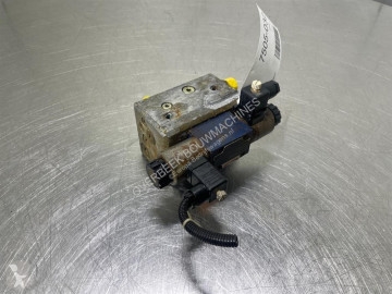 Komatsu WA200-Rexroth 4WE6H62/EG24N9K4-NG6 Assembly
