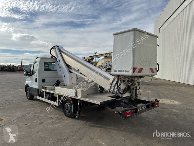 Užitkové vozidlo Iveco  35-140