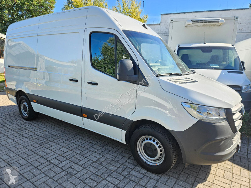 Véhicule utilitaire Mercedes 317 CDI AHK|WÜRTH...