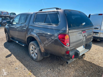 Voiture 4X4 / SUV Mitsubishi