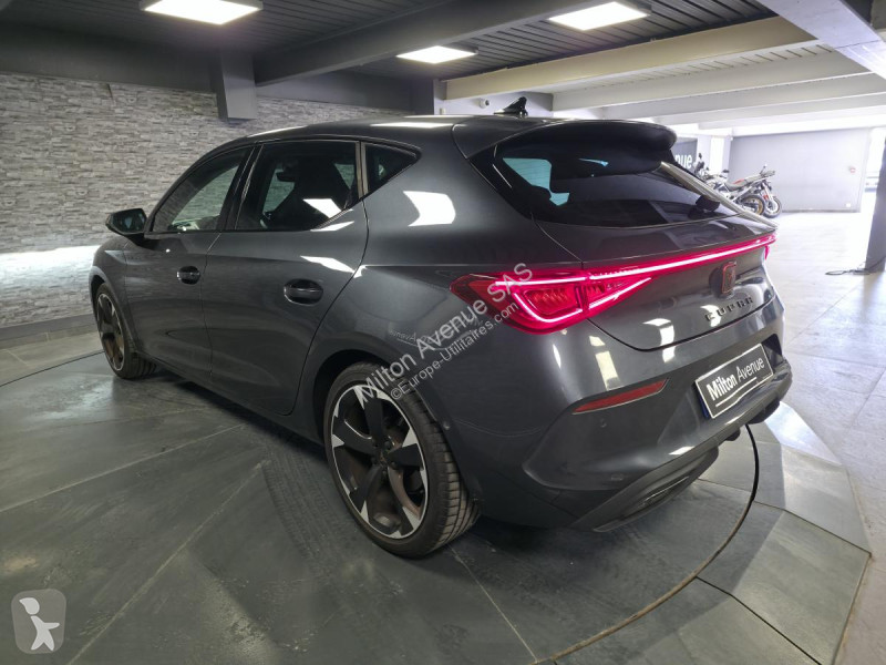 Véhicule utilitaire Cupra