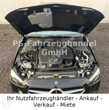 Voiture berline Mercedes