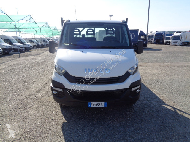 Véhicule utilitaire Iveco DAILY 35C14