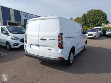 Fourgon moyen Ford