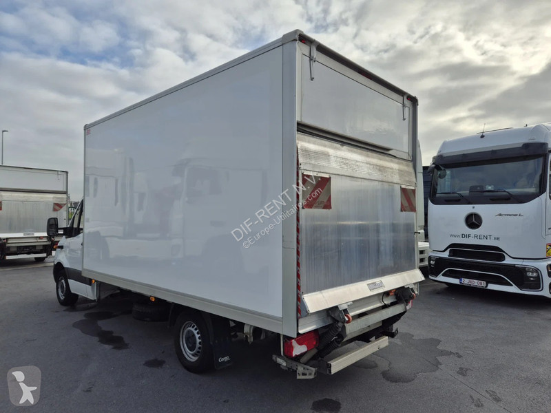 Véhicule utilitaire Mercedes 317 CDI
