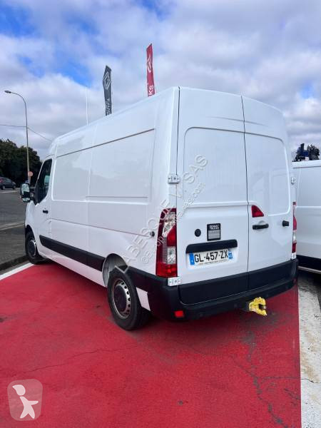 Véhicule utilitaire Renault 145 DCI