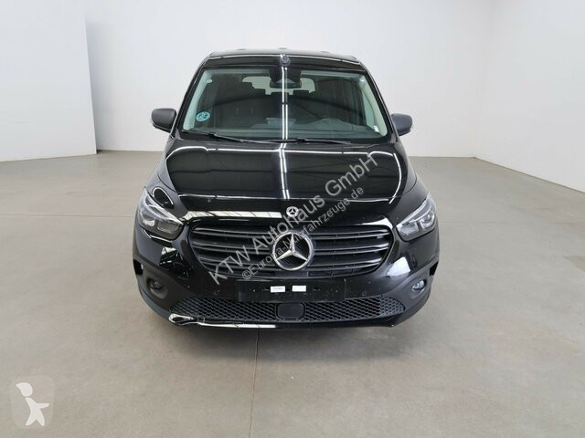 Véhicule utilitaire Mercedes Citan 113...