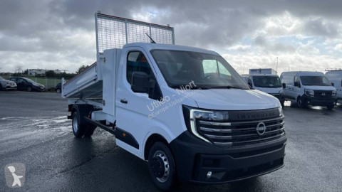 Utilitaire benne standard Nissan neuf