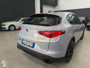 Voiture 4X4 / SUV Alfa-Roméo
