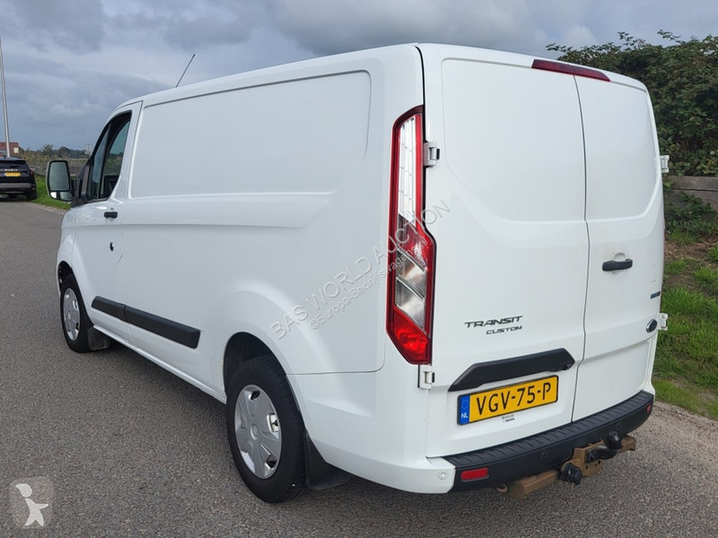 Véhicule utilitaire Ford 300 2.0 TDCI L1H1...