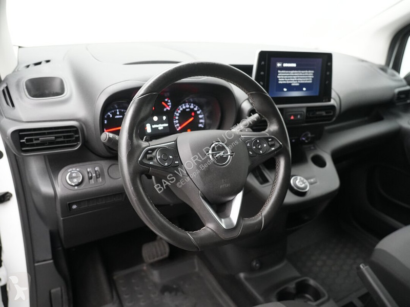 Véhicule utilitaire Opel 131PK