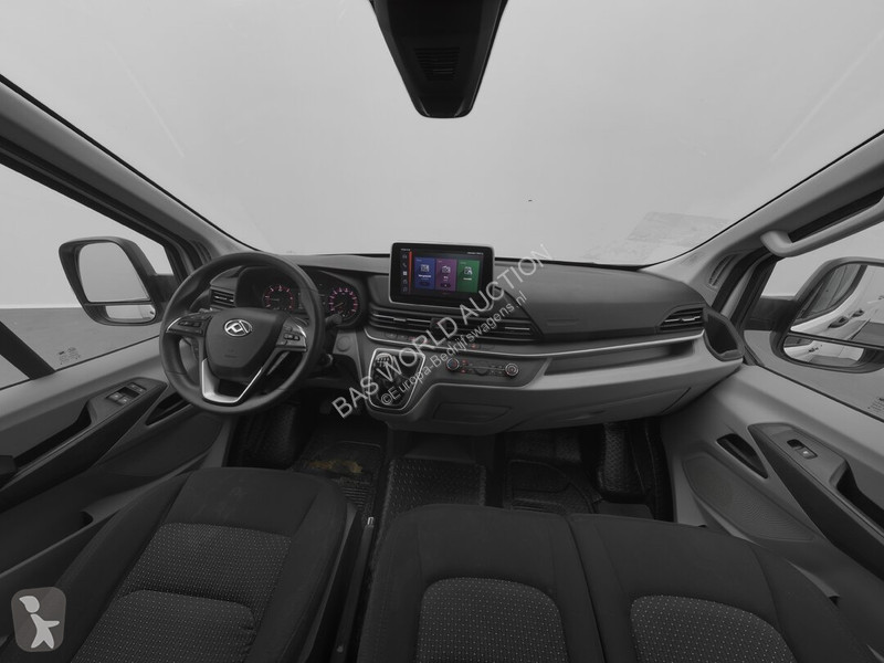 Véhicule utilitaire Maxus 9 9
