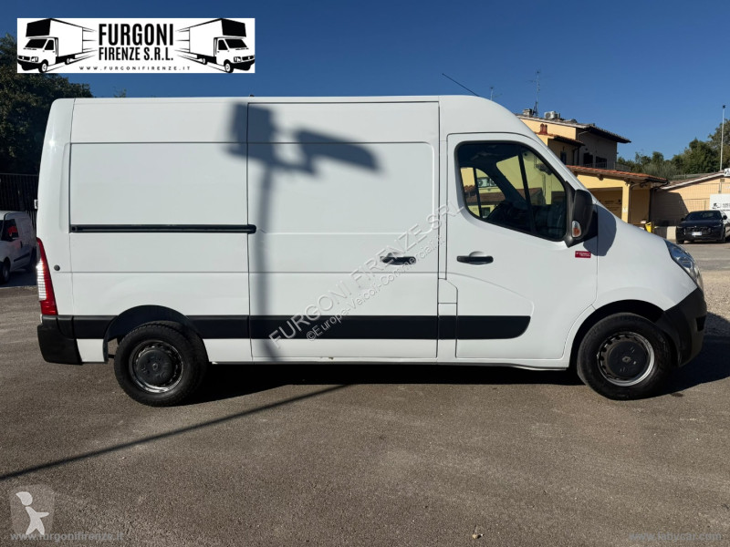 Veicolo commerciale Renault T35 2.3 dCi/130 TP...